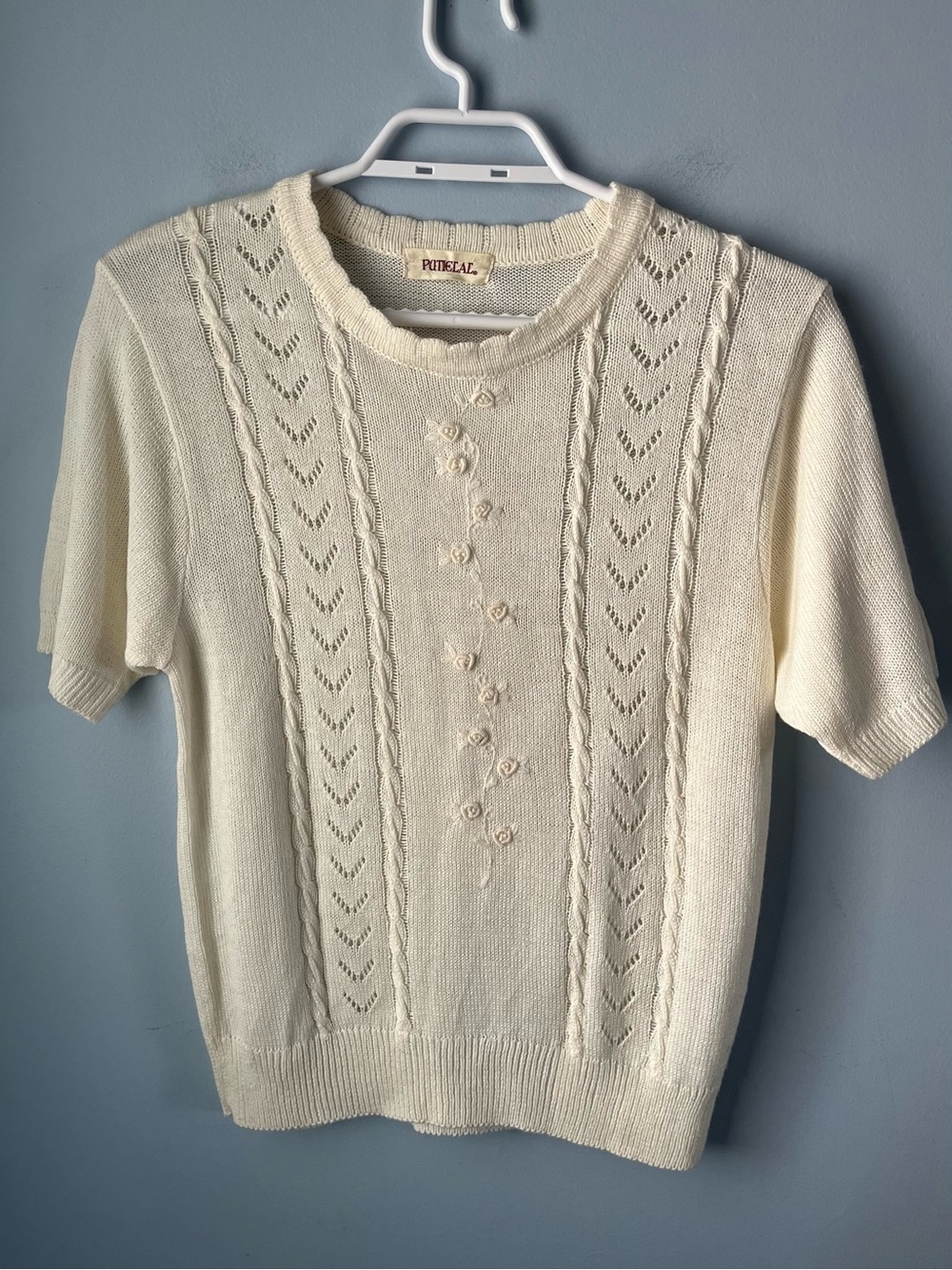 Putielal Vintage Cream Knit Short Sleeve Sweater Embroidered Roses Linen Size M